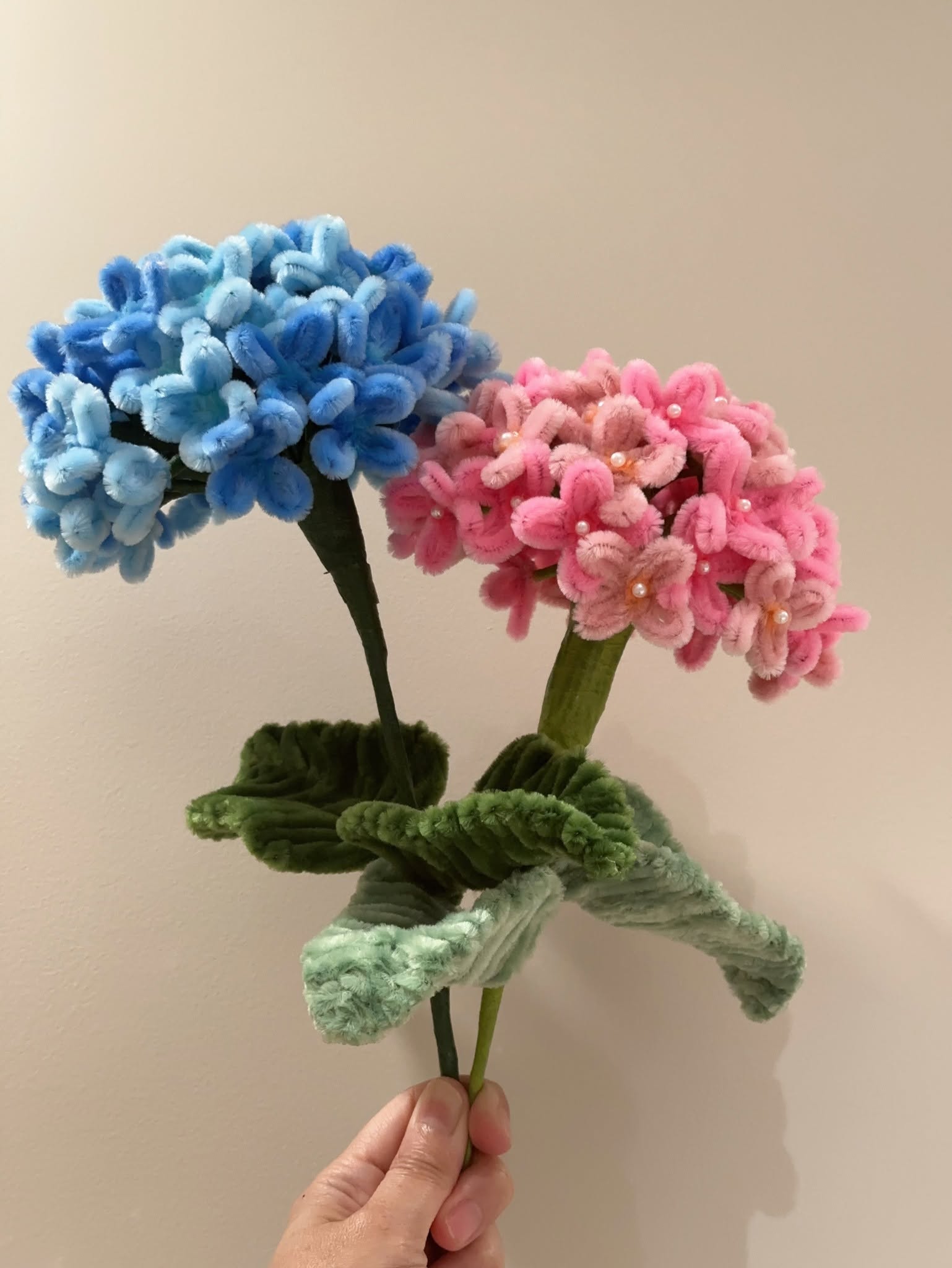 毛根繡球花 - 扭一朵甜毛根手作課程與作品